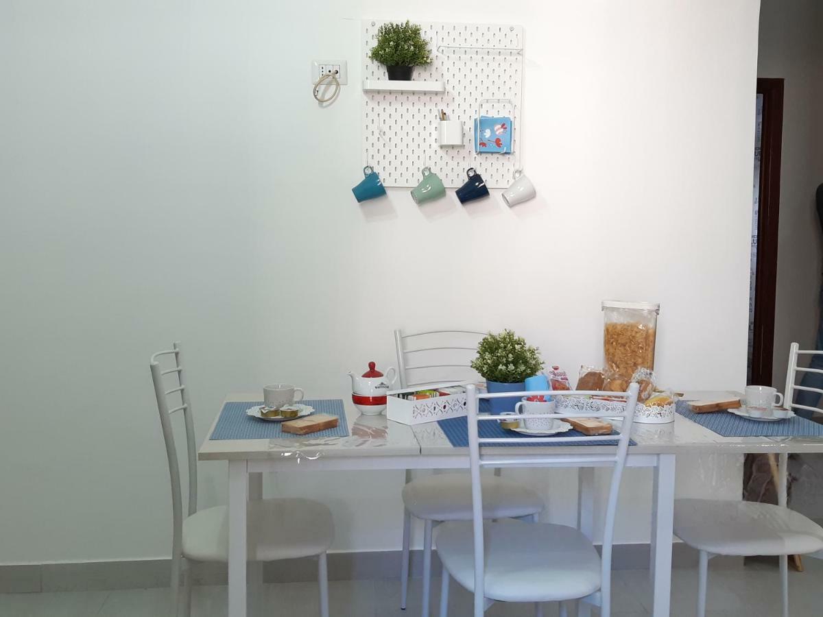 Appartement Nanas à Naples Extérieur photo